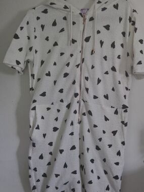 YITTY Pet Me Hooded Romper with Black Heart Print